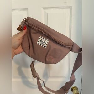 Herschel belt bag